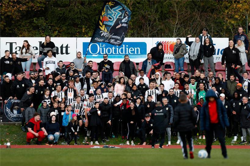 Sportliches Highlight: Am Sonntag findet das 121. Meisterschaftsderby zwischen Jeunesse und Fola statt. Das 120. gewannen die Schwarz-Weißen mit 3:1. 
