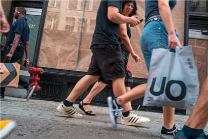 Stark eingebrochen ist im August unter anderem die Absicht der Haushalte, neue, große Einkäufe zu tätigen
