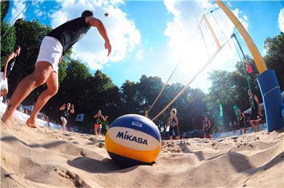 Strand-Feeling gibt es am Samstag und am Sonntag bei der Light-Version der Beach Open 
