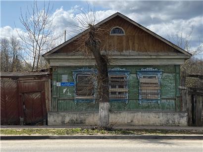 Streit ums vergessene Erbe: Altes Haus in der Lunatscharskij-Straße 
