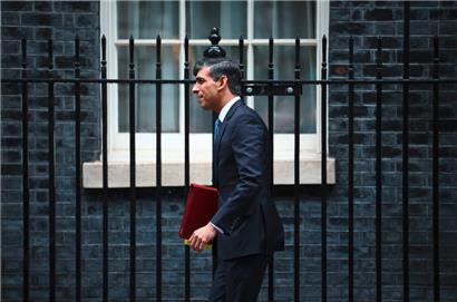 Sunak ist seit dem 25. Oktober 2022 im Amt – er folgte auf seine Parteikollegin Liz Truss, deren Amtszeit mit 49 Tagen die kürzeste eines britischen Regierungschefs aller Zeiten war
