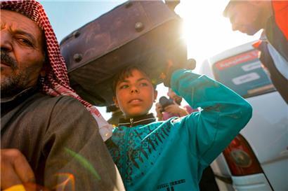 Syrische Flüchtlinge im Libanon sehen sich durch den Krieg gezwungen, zurück in ihr Land zu gehen
