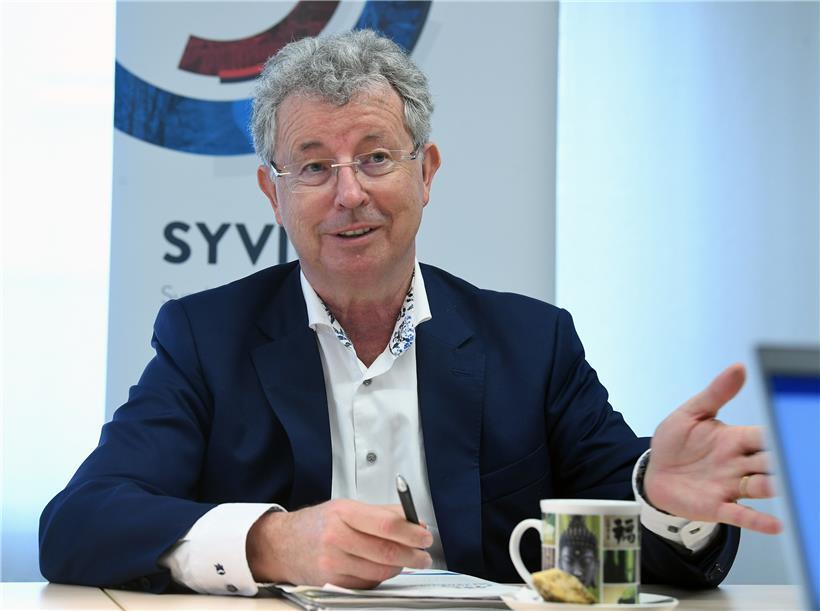 Syvicol-Präsident Emile Eicher: Miteinander reden und sich austauschen ist wichtig, um die Zusammenarbeit zwischen dem Gemeindesyndikat und den 102 Kommunen des Landes zu fördern und zu stärken.
