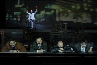 Szenenbild aus „Fado Alexandrino“
