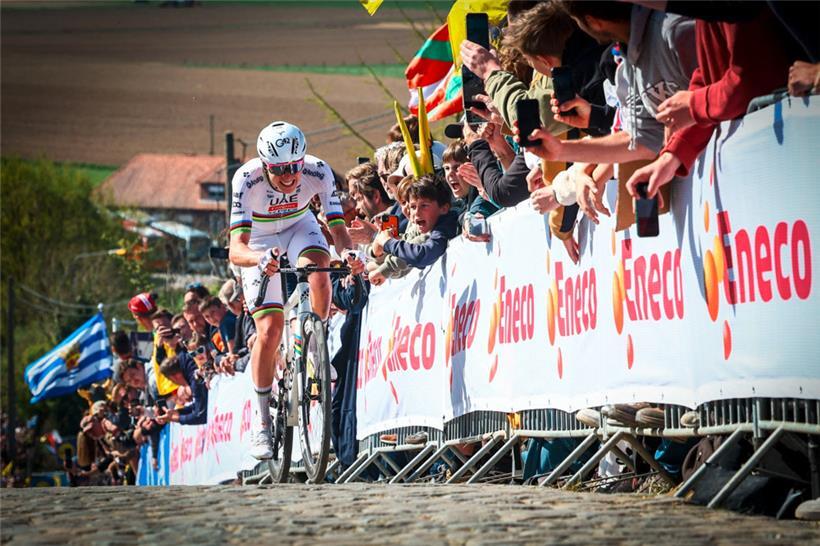 Tadej Pogacar will nach seinem Erfolg bei der Flandern-Rundfahrt auch bei Paris-Roubaix siegen
