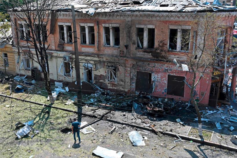 Täglich greifen die russischen Invasionstruppen die Zivilbevölkerung mit Drohnen an
