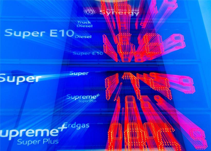 Tanken wird am Donnerstag für alle billiger
