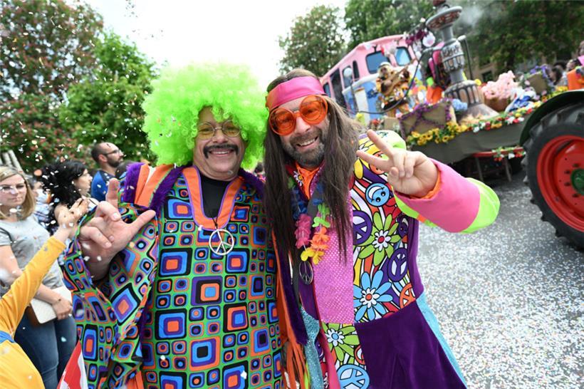 Tausende Besucher erfreuten sich an dem herrlichen Wetter und den Feierlichkeiten
