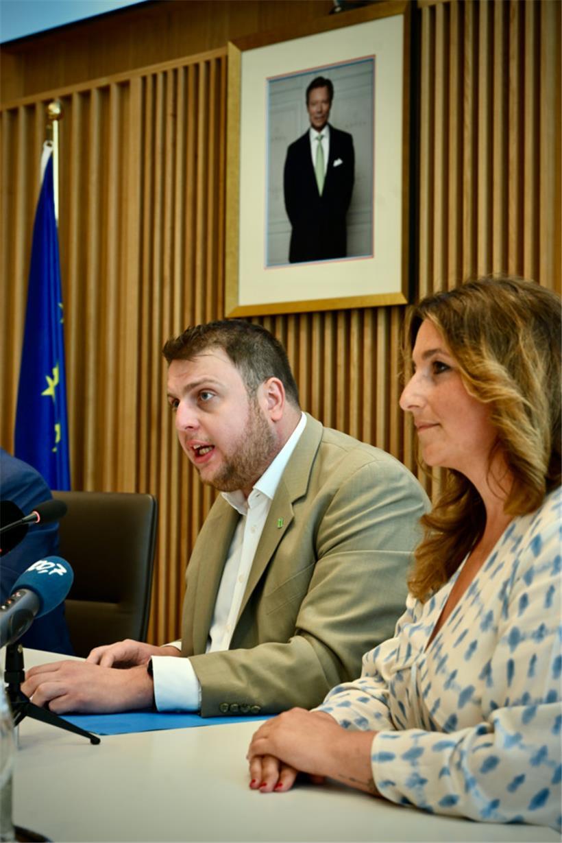 Teilen sich den Schöffenposten: Meris Sehovic und Mandy Ragni
