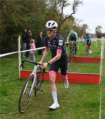 Théo Jung setzte sich am Sonntag beim Grand Prix Gemeng Munneref durch
