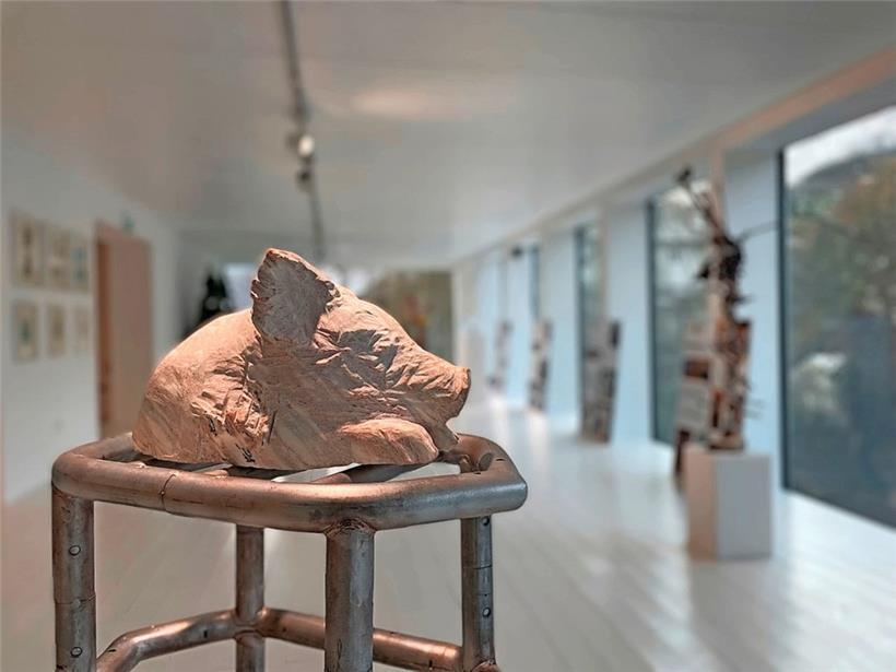 Thierry Hahn und seine Skulptur „Ohne Titel“ wurden mit dem zweiten Preis ausgezeichnet
