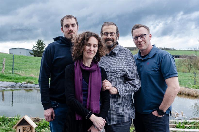 Thierry Martin und seine Kinder (von links): Olivier, Caroline und Gilles, April 2024

