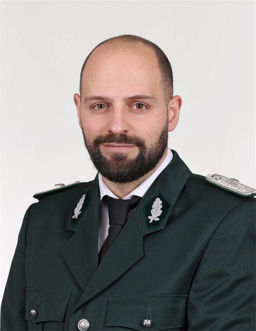 Tiago De Sousa kümmert sich bei der Naturverwaltung um invasive Arten wie u.a. d...