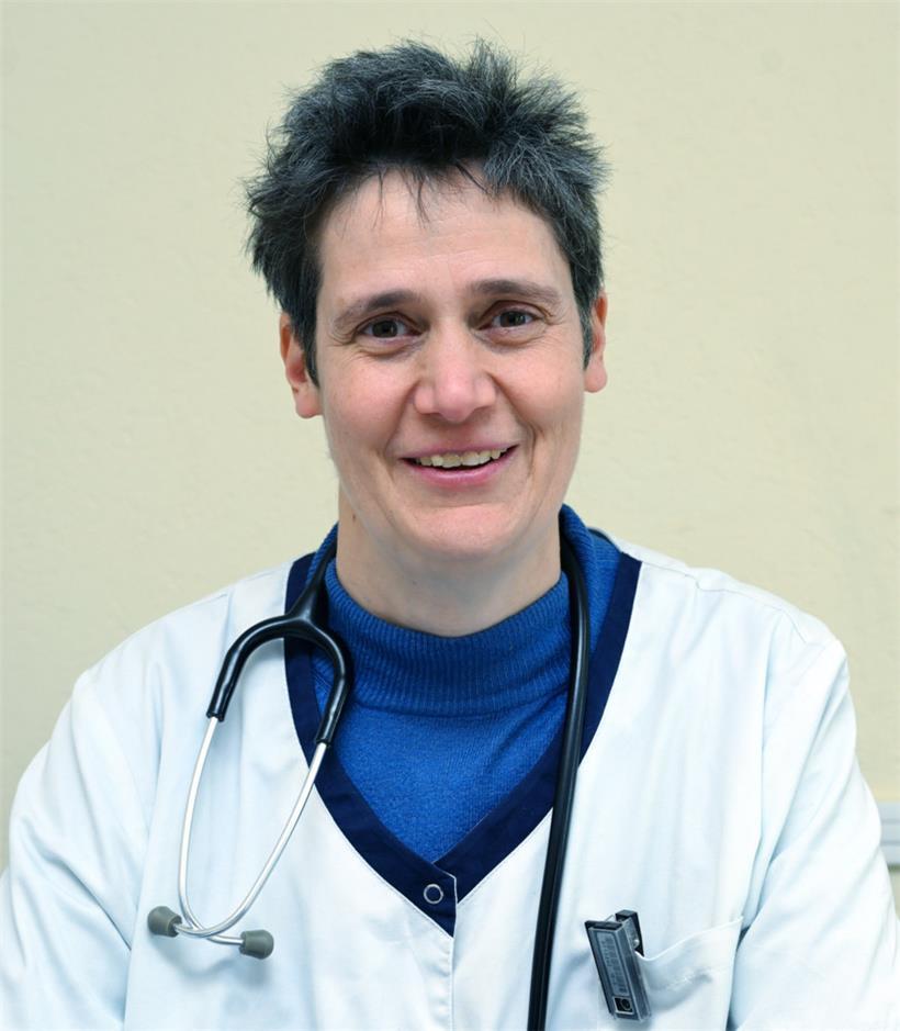 Tierärztin Simone Mousel
