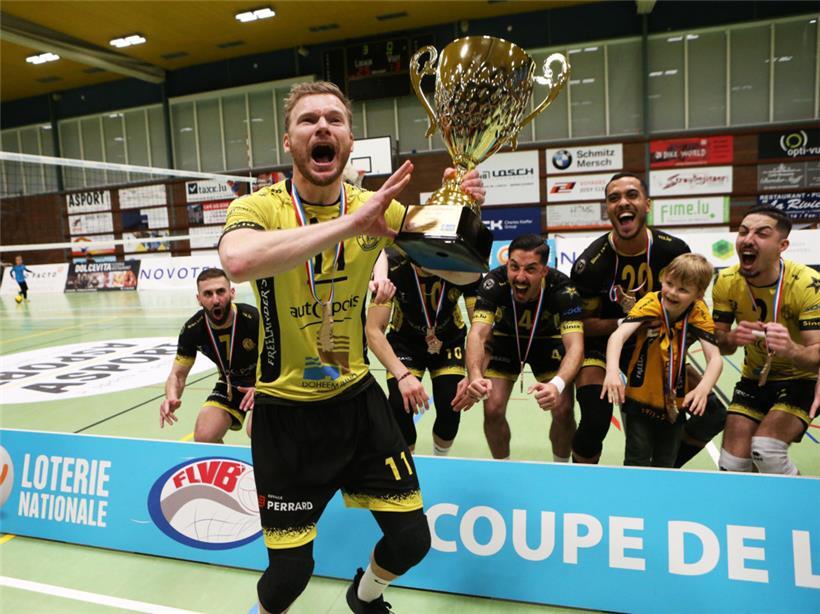 Tim Lavaert, Kapitän von Strassen
