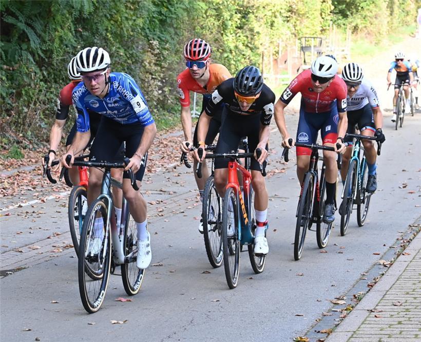 Timothé Gabriel verabschiedete sich gleich nach dem Start von seinen Konkurrenten
