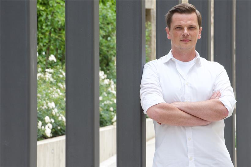 Tom Schartz koordiniert die Kommunikation der Stadt Grevenmacher sowie die Kulturarbeit
