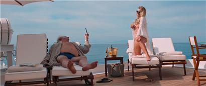 „Triangle of Sadness“ de Ruben Östlund, en compétition officielle, 3,5/5
