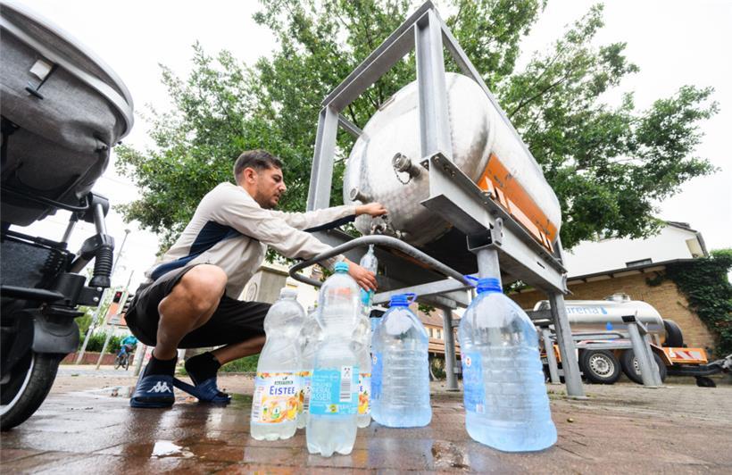 Trinkwasser aus Tankwagen, keine wünschenswerte Perspektive

