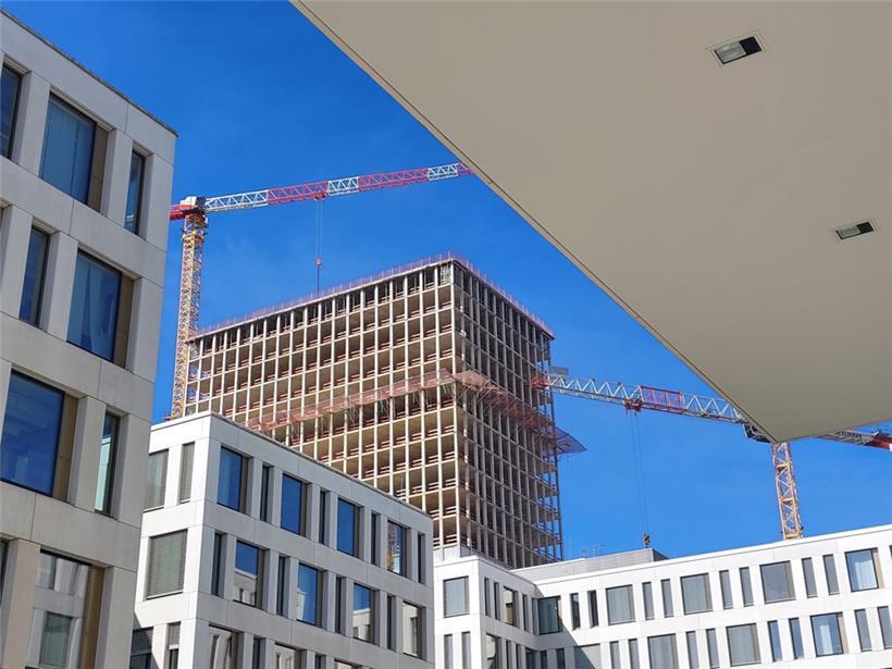 Trotz Krieg in der Ukraine und Energiekrise zeigt sich die Luxemburger Wirtschaft als insgesamt widerstandsfähig
