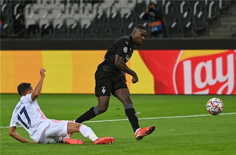 Trotz eines Doppelpacks von Marcus Thuram spielt Gladbach unentschieden
