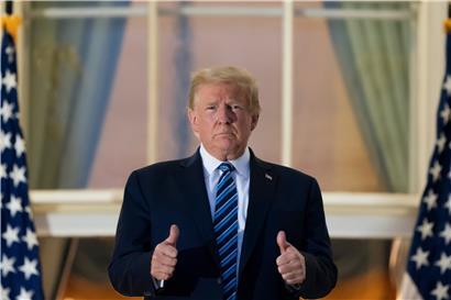 Trump gab bekannt, dass er am 2. Oktober positiv auf COVID-19 getestet wurde
