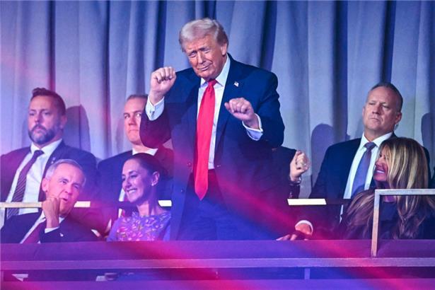 Trump tanzt, Europa zittert, damit sollte es nach dem ersten Jahr der zweiten Amtszeit vorbei sein
