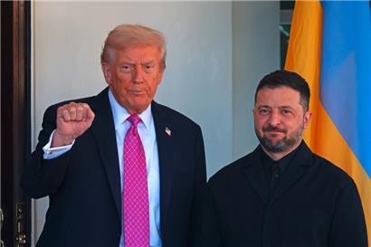 Trumps Botschaft ist unmissverständlich: Jetzt, wo sie für nichts mehr stehen, sind die USA leicht zu kaufen
