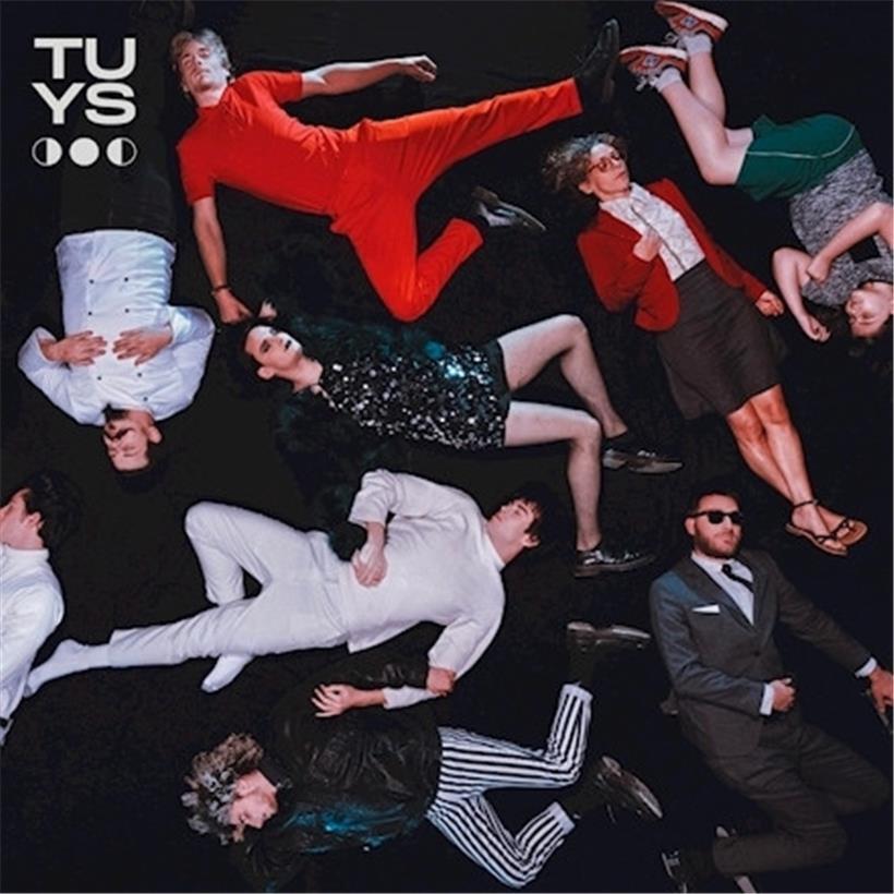 Tuys – A Curtain Call For Dreamer