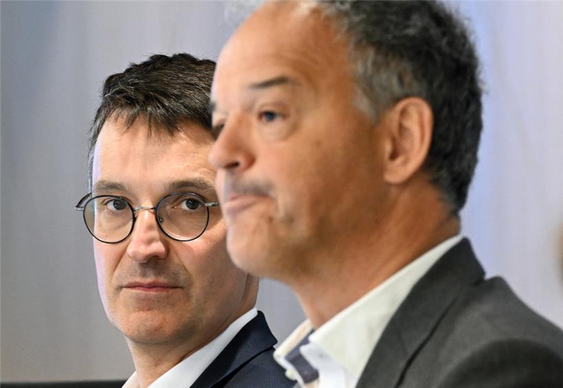 UEL-Direktor Marc Wagener (l.) und UEL-Präsident Michel Reckinger am Donnerstag bei der Pressekonferenz in der Handelskammer auf Kirchberg
