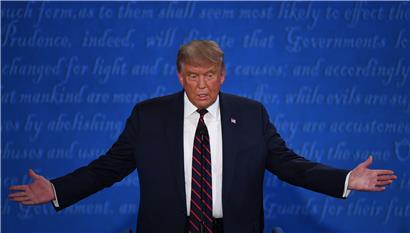 US-Präsident Donald Trump bei der ersten Fernsehdebatte gegen Joe Biden
