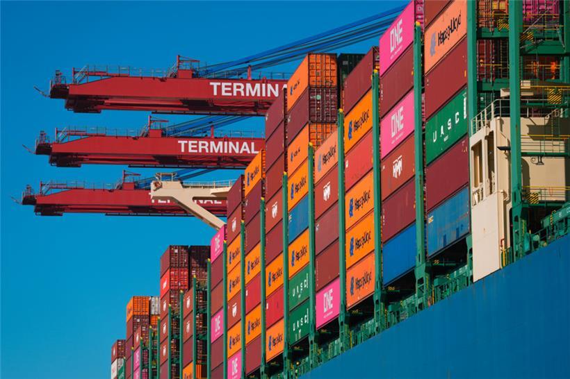 US-Präsident Donald Trump hat ein gewaltiges Zollpaket verkündet, das auch die Europäische Union hart trifft. Mit gleicher Münze sollte die EU es ihm nicht vergelten – es gibt bessere Wege.
