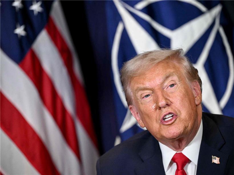 US-Präsident Donald Trump präsentiert Rahmen für Grönland-Vereinbarung während offizieller Pressekonferenz