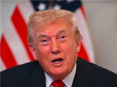 US-Präsident Donald Trump informiert über Nationalgardisten, die nahe Weißen Haus angeschossen wurden, einer verstorben, anderer kämpft ums Leben