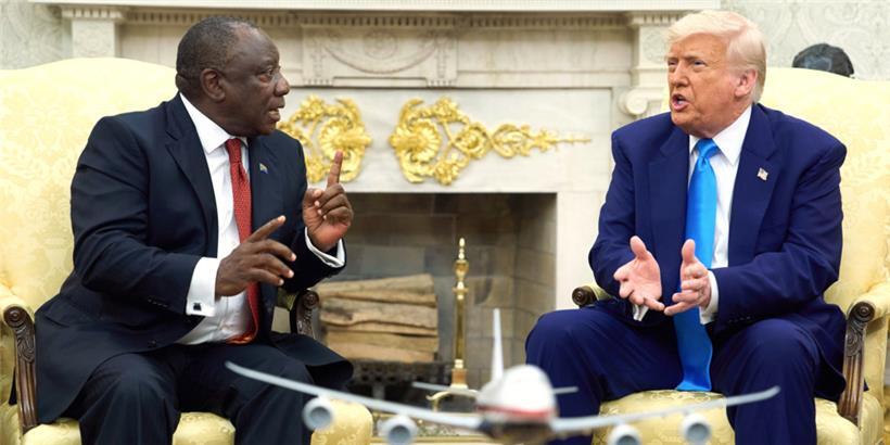 US-Präsident Donald Trump trifft Südafrikas Präsident Cyril Ramaphosa im Oval Office des Weißen Hauses
