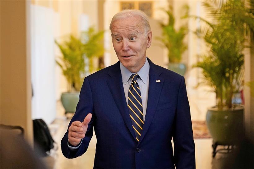 US-Präsident Joe Biden ist in Kambodscha, als er vom Erfolg seiner Demokraten erfährt
