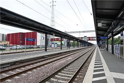 U.a. wurden die Bahnsteige verlängert
