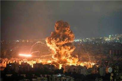 Über 40.000 Tote im Gazastreifen, mehr als 2.000 Opfer im Libanon und 101 israelische Geiseln – das ist die Bilanz der israelischen Regierung ein Jahr nach dem Ausbruch des Nahostkonflikts
