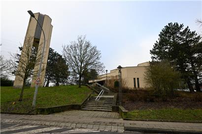Über Ästhetik mag man streiten, architektonisch und historisch gesehen hat die ehemalige Kirche in Metzerlach es jedenfalls verdient, als nationales Kulturerbe geschützt zu werden
