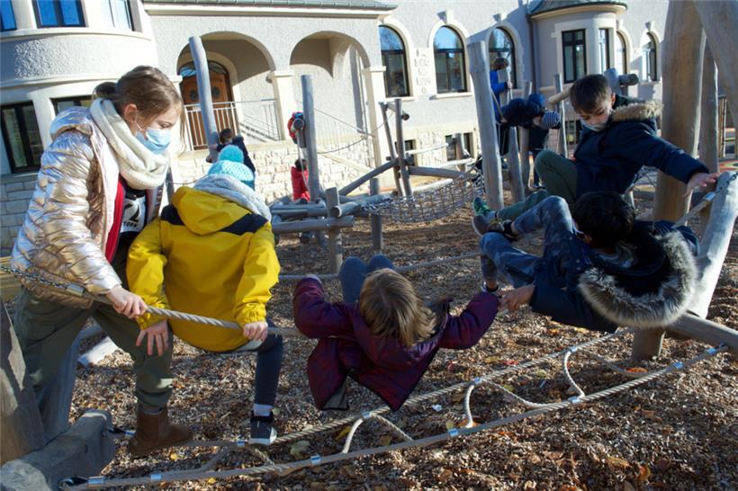 Ukrainische Flüchtlingskinder sollen in die Luxemburger Betreuungseinrichtungen aufgenommen werden können
