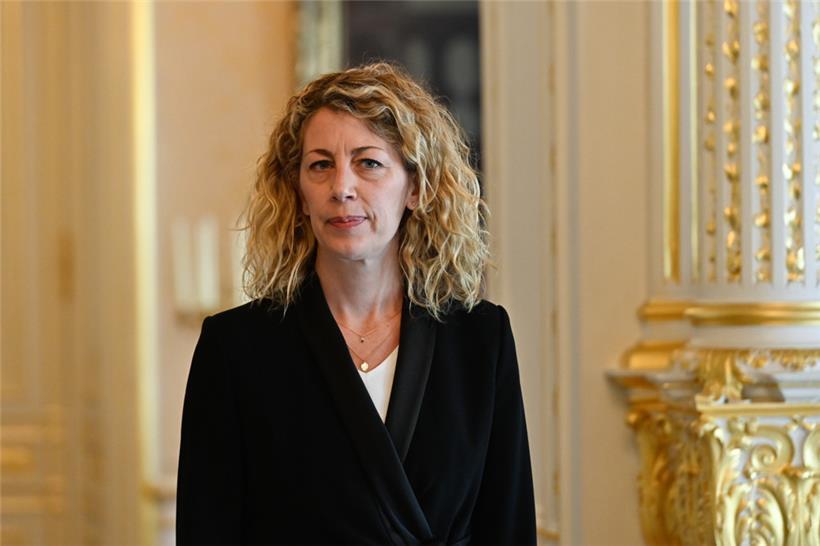 Umweltministerin Joëlle Welfring („déi gréng“)
