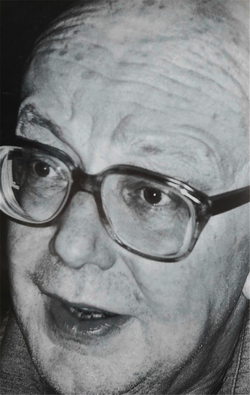 Un homme ni de gauche, ni de droite
