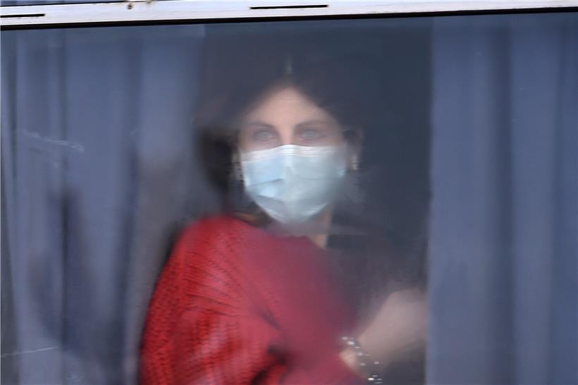 Unfreundlicher Empfang in der Heimat: Die Wuhan-Evakuierten wurden mit Steinen beworfen
