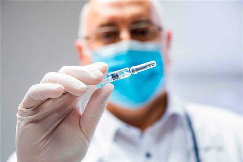 Ungarn verimpfte bereits vergangenen Februar Sinopharm – und rückt nun von dem chinesischen Impfstoff ab
