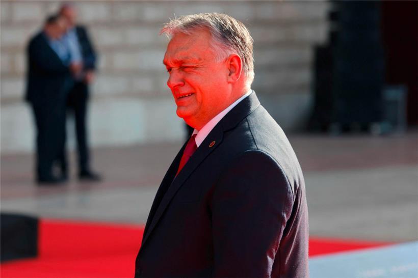 Ungarns Regierungschef Viktor Orban erpresst andere EU-Staaten 
