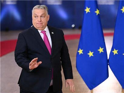 Viktor Orban spricht selbstbewusst auf dem Brüsseler Parkett, ungarischer Regierungschef in europäischer Politik