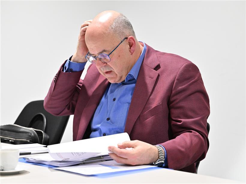 Unlösbare Rechenaufgabe: Wie kann Arbeitsminister Marc Spautz Gewerkschaften, Patronat und Regierungsvorhaben in seiner Politik vereinen?