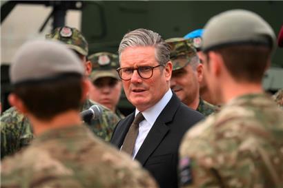 Unter Premierminister Keir Starmer soll wieder massiv in die Aufrüstung investiert werden 
