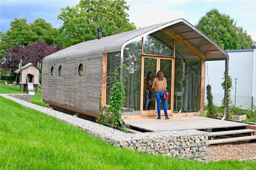 Unterkunft hinterm Kulturzentrum in Bergem: Drei solcher Häuser gibt es. Die Ide...