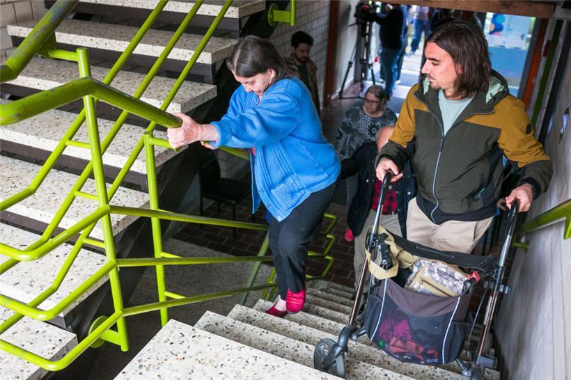 Unüberwindbare Hürde: Die Einwohner müssen das Treppenhaus benutzen